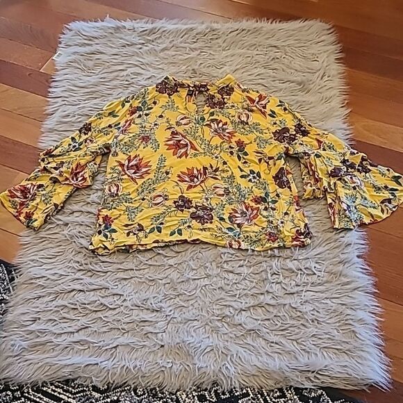 Angie womens boho mustard yellow floral print flowy long sleeve shirt size large - Picture 1 of 7